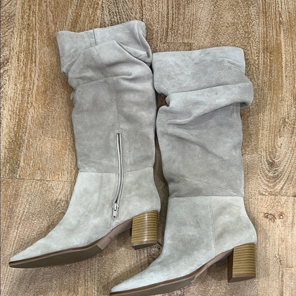 Bernardo Suede Slouchy Knee Boots 8 - Picture 2 of 9